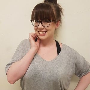 Meet your Posher, Felicia